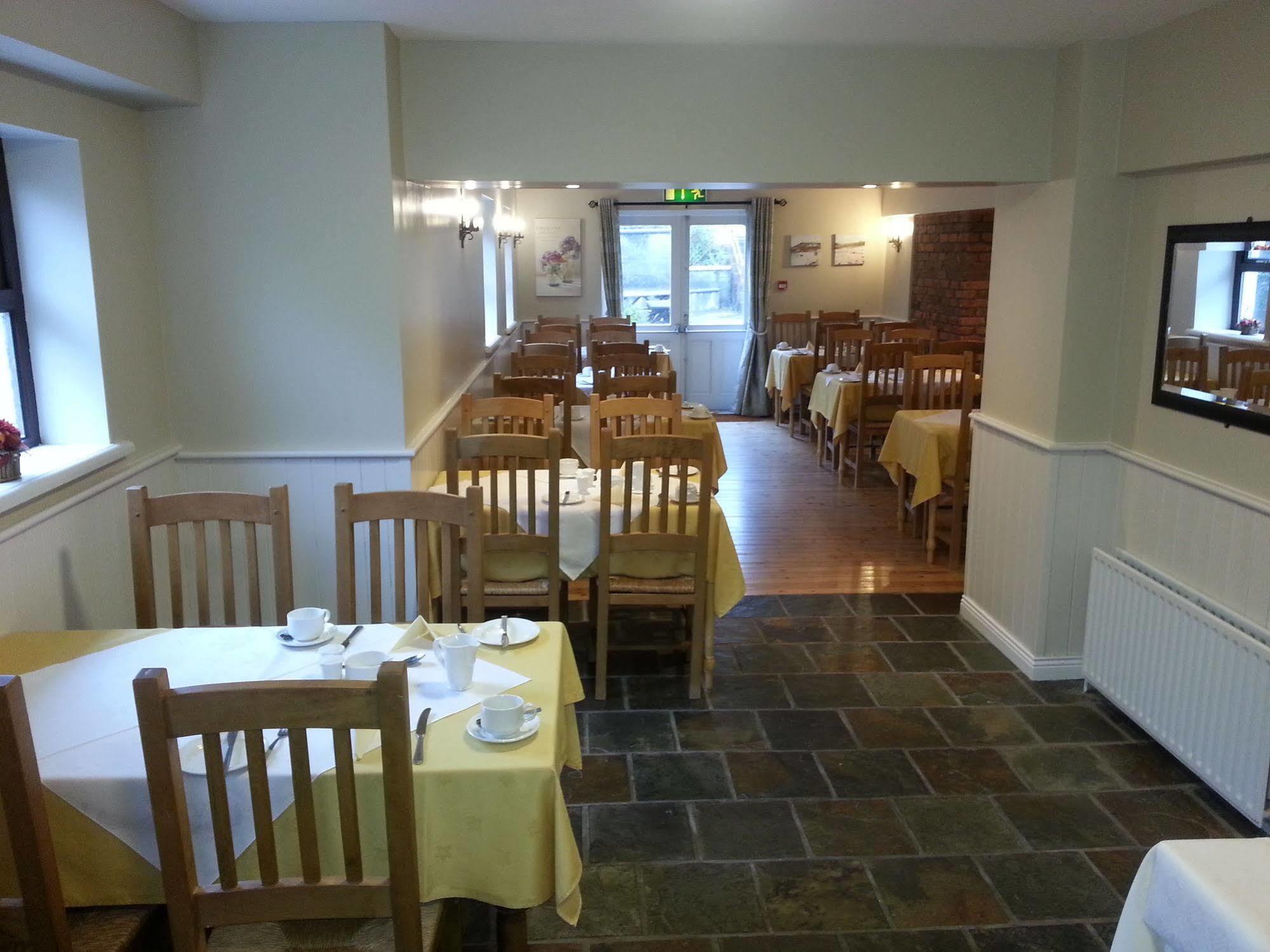 Kerry Ocean Lodge Killorglin Exterior photo